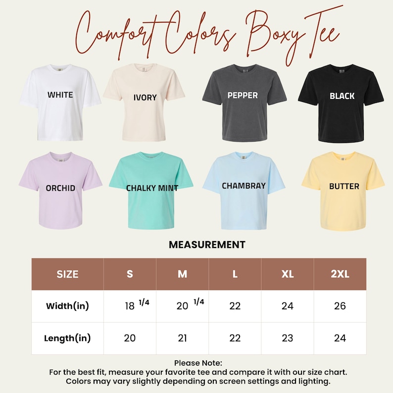 Puede incluir: Ocho camisetas boxy en blanco, marfil, pimienta, negro, orqu&iacute;dea, menta tiza, chambray y mantequilla. Una tabla de tallas muestra anchos de 46,36 a 66,04 cm y largos de 50,8 a 60,96 cm para las tallas de la S a la 2XL.