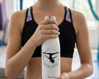 Botella de agua de acero inoxidable blanca de 17 oz con diseño personalizado de "Acro Dancer Tumbling Gymnastics" (estado mental aéreo)