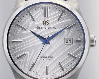 Vintage Grand Seiko Automatic 44mmm case White Dial Stainless Steel Men’s Watch Date Display