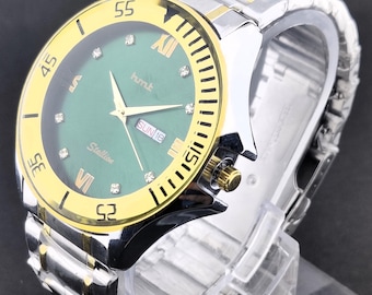 HMT Stallion Quartz-klocka | Grön urtavla, kristallmarkörer, tvåfärgat armband