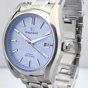 Vintage Grand Seiko Automatic Blue Dial Stainless Steel Men’s Watch Date Display image 2