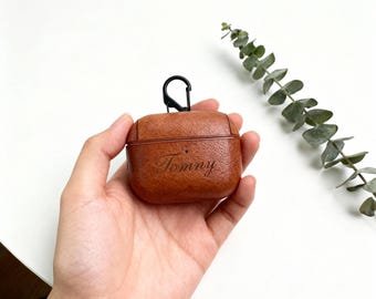 Étui pour AirPods en cuir personnalisé avec crochet : étui pour AirPods 2/3 monogramme gravé, étui pour AirPods Pro porte-clés, cadeau pour lui/elle