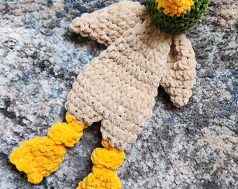 Duck Lovey Snuggler-crochet