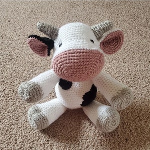 Crochet cow stuffie