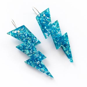 Ice Bolt Drops Earrings - Laser Cut Glitter Acrylic Lightning Earrings - Baby Blue Confetti Glitter