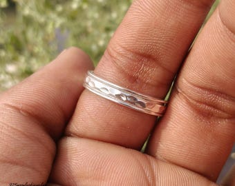 Hammered Silver Spinner Ring • 925 Anxiety Fidget Meditation Band • Unisex Stress Relief Handmade Jewelry