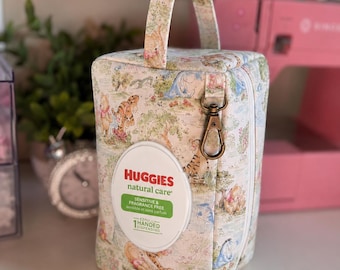Winnie the Pooh Diaper Wipe Pouch, Baby Wipes Holder, Hanging Diaper Bag Wipes Case, Travel Wipes Dispenser, Baby Shower Gift, Diaper Clutch