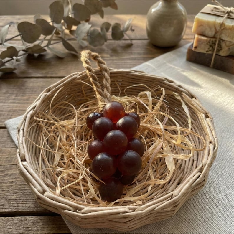 Realistic Handmade Grape Soap – Fruit Shaped Soap on Rope, Vegan Guest, Bathroom/Kitchen Sink Decor, Fake Food Prop