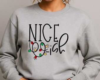 Camiseta, sudadera con capucha o sudadera de cuello redondo con luces navideñas divertidas y un toque de estilo.