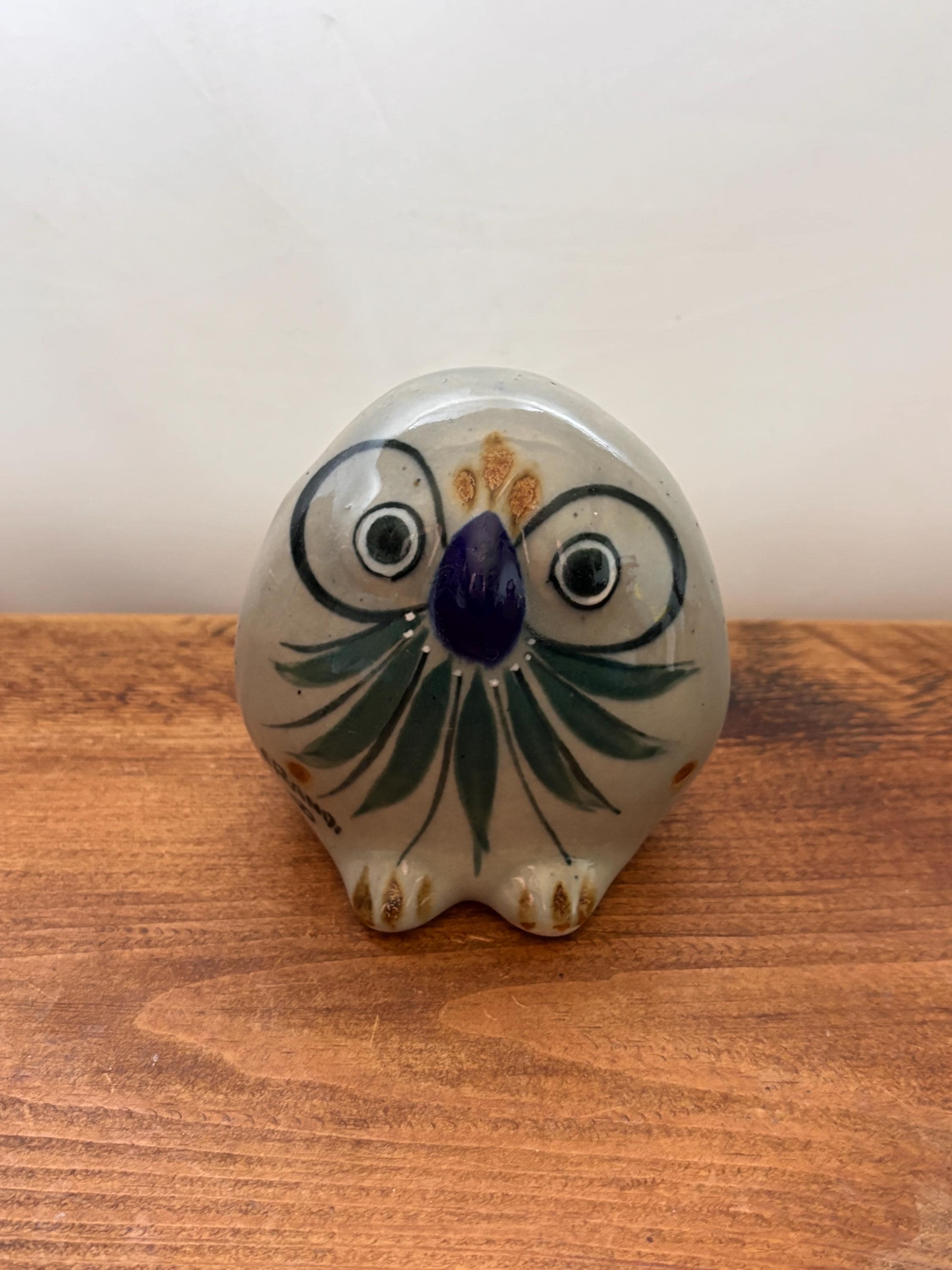 Vintage Erandi Tonal&aacute; Mexico Pottery Owl Figurine, Green Petatillo Pattern