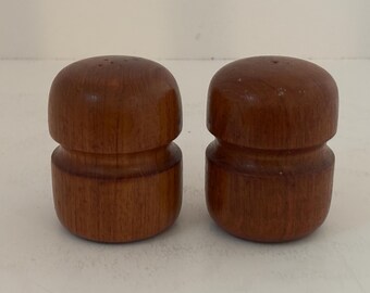 Vintage modern teakhouten peper- en zoutstel uit het midden van de eeuw – Scandinavisch design – Deense stijl