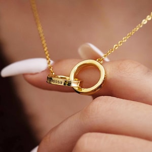 Interlocking Necklace, Engraved Name Ring Necklace, Minimalist Gold Ring Necklace, Moving-on Gift for Her, Gift for Girlfriend, Breakup Gift