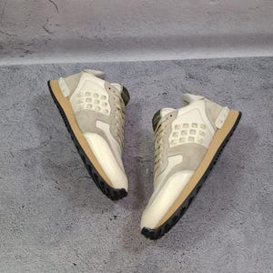 Sneakers Valentino Garavani RockRunner Damen Beige Leder & Wildleder Trainer 37 Eu (6.5 US) Schuhe Bild 5