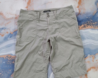 Size S-M Womens Nylon Hiking Shorts Trail Cargo