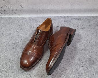 42,5 Eu (9 VS) Britse leren oxfordschoenen Loake 747T Engeland cap-toe loafers