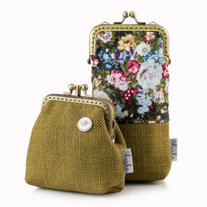 Floral Fabric Eyeglasses Case, Olive Green Upholstery, Bronze Clasp image 9