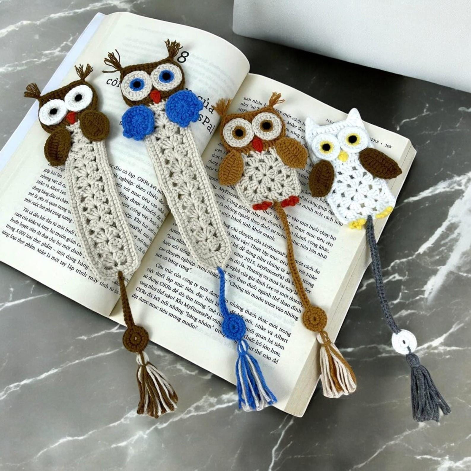 Crochet Owl Bookmark Pattern: Amigurumi Animal Design, PDF 5 LANGUAGE, Digital Download