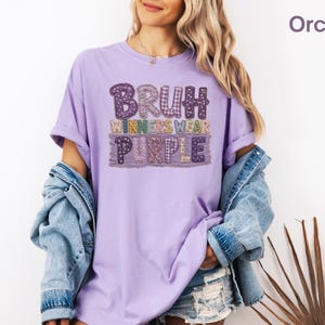 Camiseta Roxa Patchwork Comfort Colors, Camiseta Roxa Bruh Innerwear, Camiseta Feminina Divertida com Estampa Lavanda Oversized
