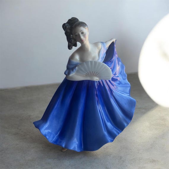 royal doulton blue dress Vintage Elaine Figurine HN2791 – Pretty Ladies Collection – Peggy Davies – Lady Figure royal doulton lady figurines blue dress