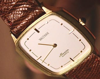 Vintage Waltham Maxim Swiss Quartz Watch | Gold-plated Square