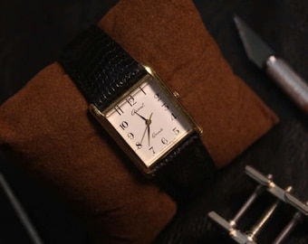 Vintage Orient Quartz Tank | Gold-Plated Case | White Dial | Arabic Numerals | Dress Watch | Japan | A535848-40R