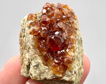 So Beautiful Natural hessonite Garnet crystals specimen nice lister from Pakistan - 73 caret