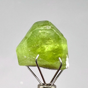 Natural Peridot Crystal - from Pakistan, 14 Carat