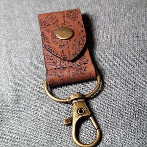 Llavero de cuero grabado con láser: llavero de liberación rápida con trabilla para cinturón