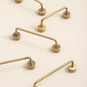 Simple Antique Brass Dresser Handles/Brass Wardrobe Doors Handles/Kitchen Pulls/Dresser Knobs for Bathroom/Furniture Hardware