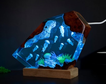 Handmade Jellyfish Resin Lamp, Ocean Night Light, Epoxy Art Decor
