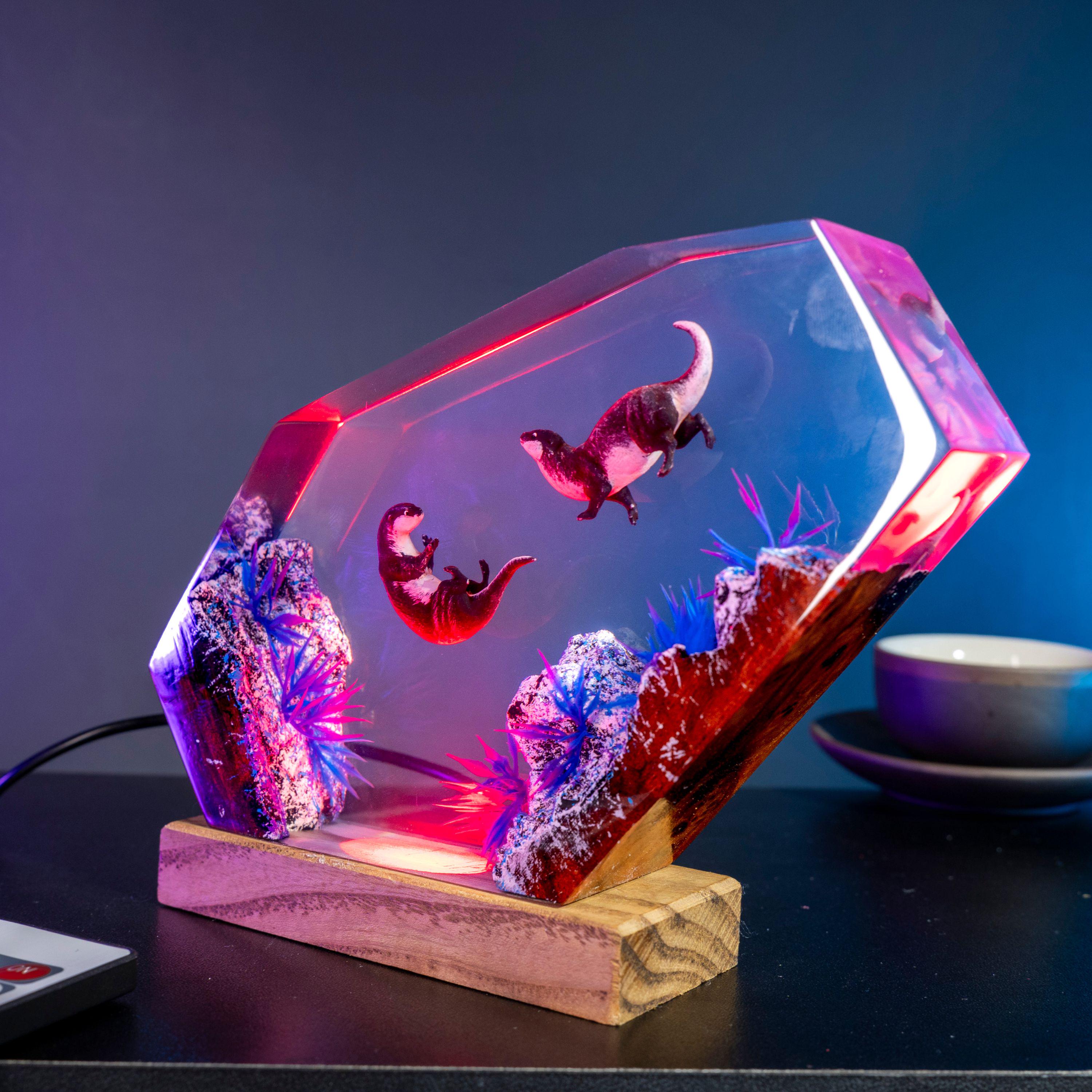 Handmade Otter Couple Resin Lamp – Ocean Diorama, RGB LED Night