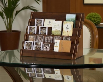 Espositore in legno per piccole bottiglie, oggetti da collezione e scatole – Elegante organizer