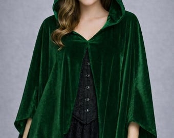 Women’s Green Velvet Hooded Cape Cloak, Gothic Hooded Cloak, Halloween Cosplay Costume