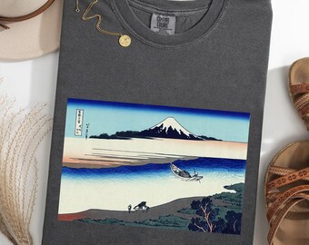 Mount Fuji Great Wave Shirt, Japanese Ukiyo-e Art Tee, Vintage Japan Landscape T Shirt, Hokusai Inspired Graphic Tee, Unisex Gift