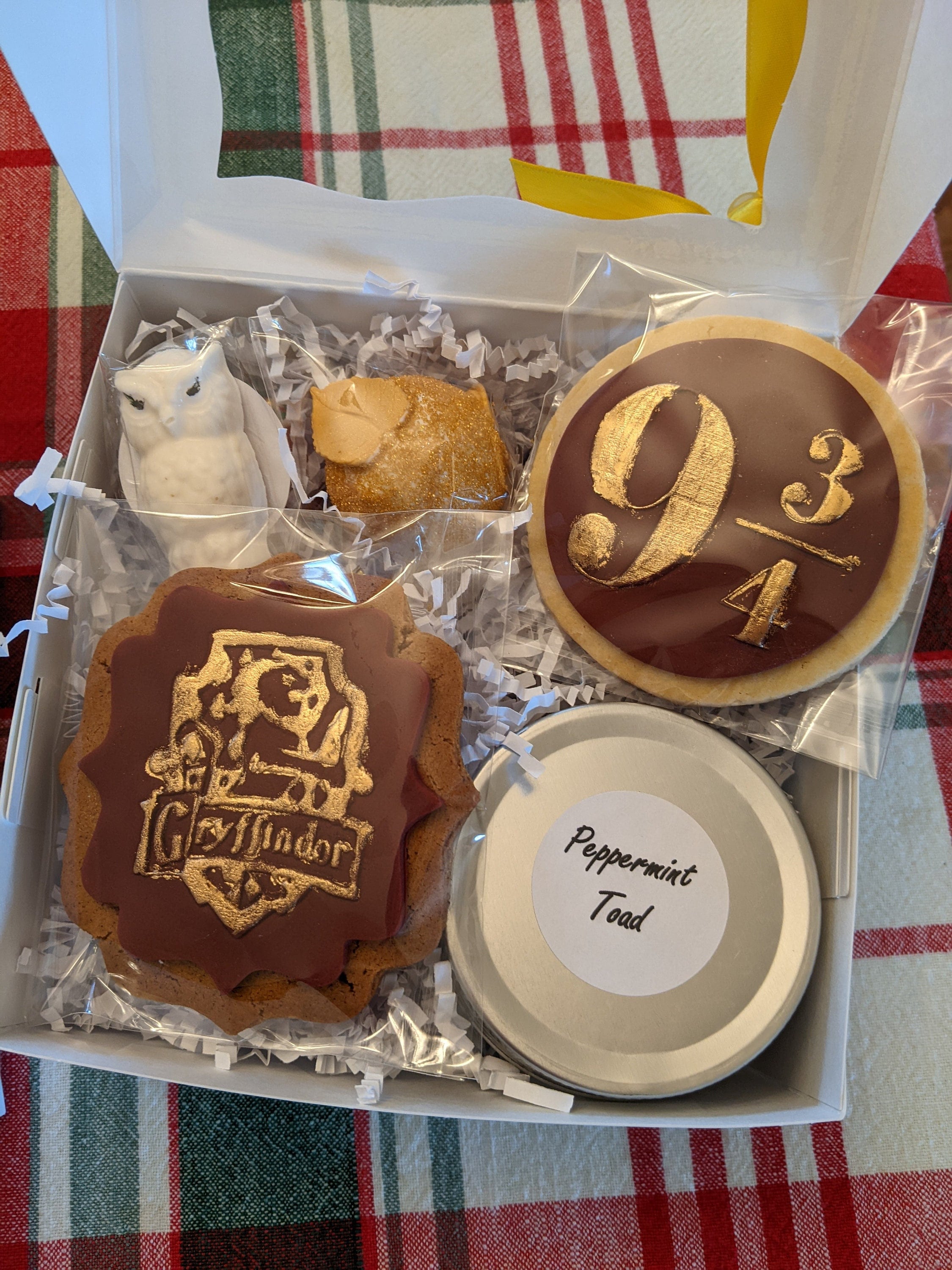 Magical Harry Potter HP Wizard School Theme Dessert Gift Box 