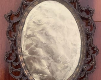 Vintage 1950's, Victorian Style, Vamp-Romance Style, Italian Ornate Brass Frame