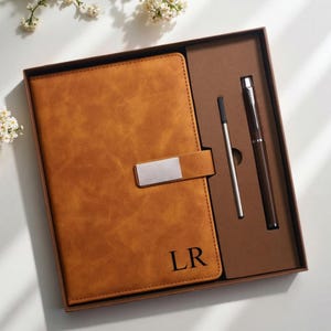Op maat gegraveerd notitieboekje met pen, leren notitieboekjeset, gepersonaliseerd bedankje, afstudeercadeau, cadeau nieuwe baan