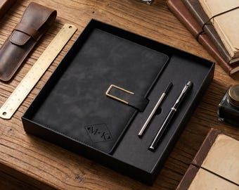 Personalisiertes A5 Ledernotizbuch mit Namen, benutzerdefiniertes Journalset mit Stift, ursprüngliches Geschenk, neuer Job vorhanden