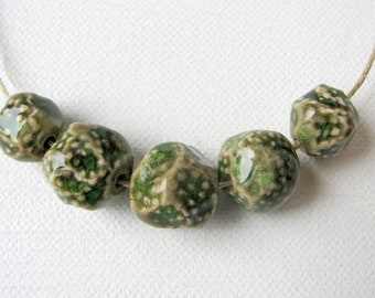 Chunky Emerald Green Beads Stoneware Clay (5) Handmade Stoneware Clay - for necklace -bracelet - jewelry making