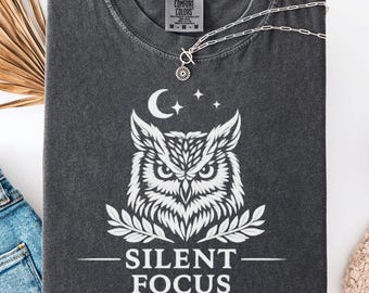 Wildlife Graphic T-Shirt, Owl Nature Tee, Comfort Colors® Pepper Shirt, Vintage Forest Adventure Top, Rustic Outdoor Gift