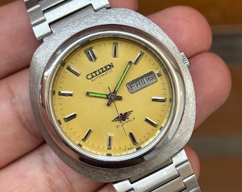 vintage citizen automatic daydate men’s wrist watch