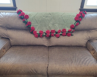 Bouquet of Red Roses Afghan