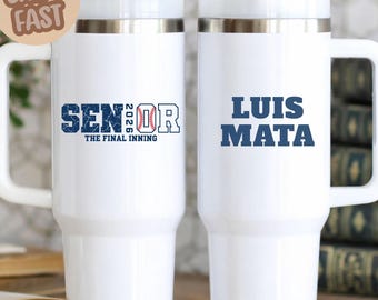 Personalized 2026 Graduation tumbler, Personalized Graduation Gift, graduates 2026, Graduation night gifts, gift family member who graduated