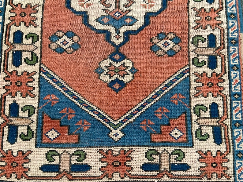 Antique Rug - Vintage Area Rug - Antique Turkish Rug - Vintage Oriental Rug - 2.7x4.4 Ft Hand Knotted Rug - Original Hand Made Rug-- image 1