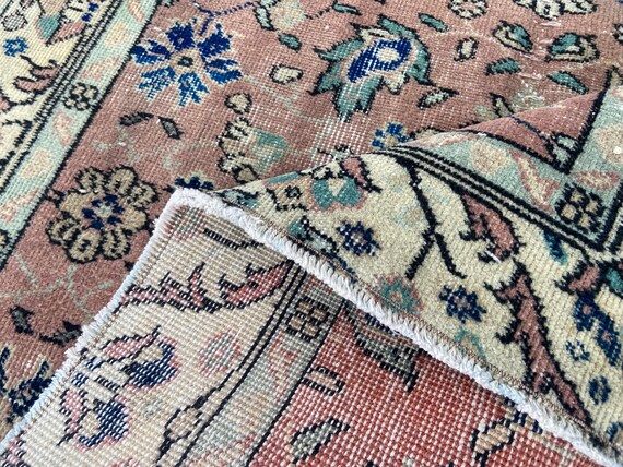 Vintage Rug-- Wool Hand Made Rug-- Antique Area Rug-- Runner Rug-- Turkish Rug-- Unique Rug Large Used Aged Rug 3.6x6.5 Ft Rug