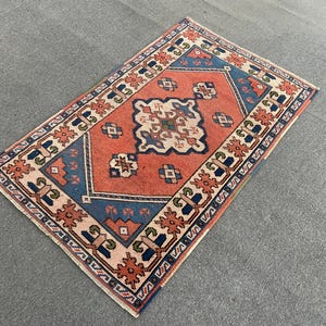 Antique Rug - Vintage Area Rug - Antique Turkish Rug - Vintage Oriental Rug - 2.7x4.4 Ft Hand Knotted Rug - Original Hand Made Rug-- image 3