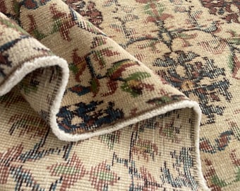 Vintage Persian Rug --Antique Wool Rug Vintage Persian Rug- Area rug--Turkish Rug -- Knotted Rug -- Old Rug - Oushak Rug -- 5.2x9 Ft Rug