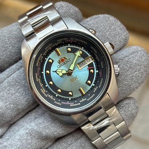 Orient crystal 21 jewels automatic daydate mens wrist watch