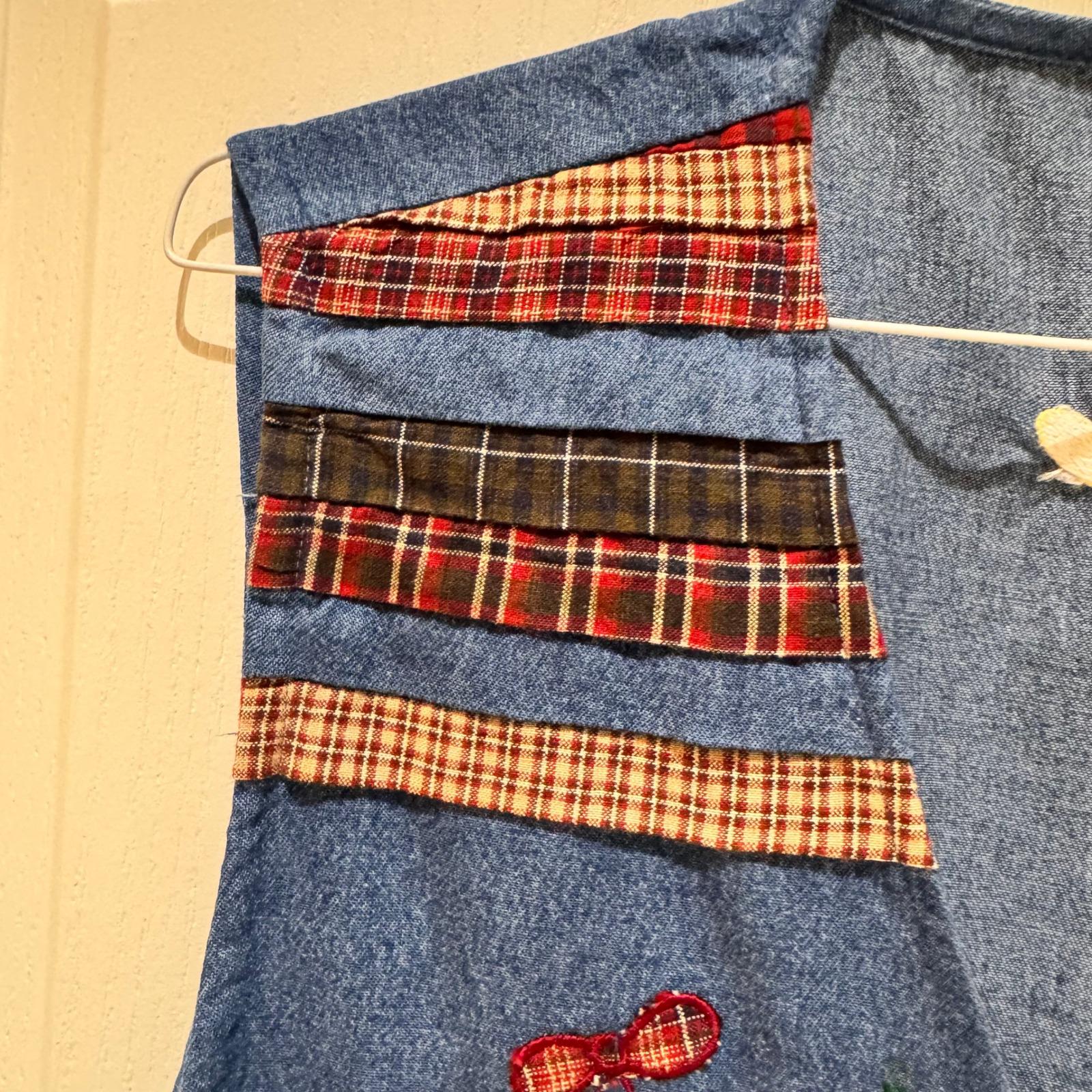 Gilet Denim Bobbie Brooks Taille 18W/20W Bleu - Sans Manches Brodé Thème école - Occasion Bon état