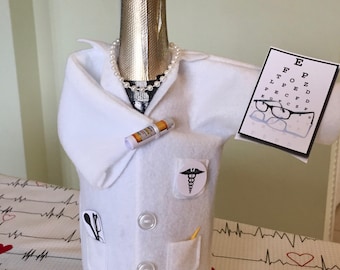 Personalization free, (be detailed) Ophthalmology, Optometrist, Optician, Ophthalmologist, Medical, First White Coat,Ceremony, bottle cover